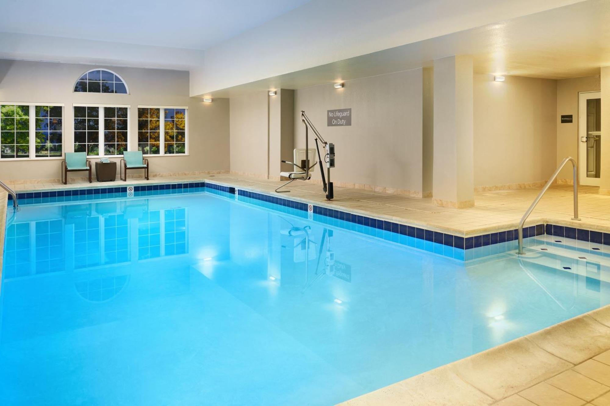Residence Inn Boulder Longmont Ngoại thất bức ảnh